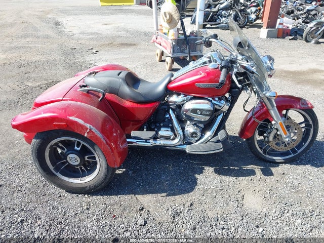 45540790 :رقم المزاد ، 1HD1MCC16JB857684 vin ، 2018 Harley-davidson Flrt Free Wheeler مزاد بيع