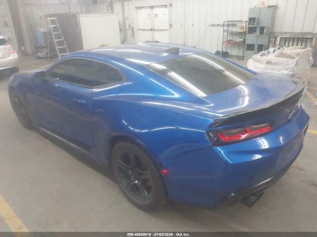 Chevrolet Camaro 2lt 2017 1G1FD1RS8H0102577 Image 3