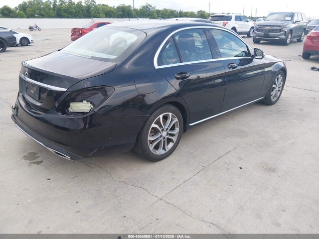 55SWF4JB3GU176728 Mercedes-Benz C 300