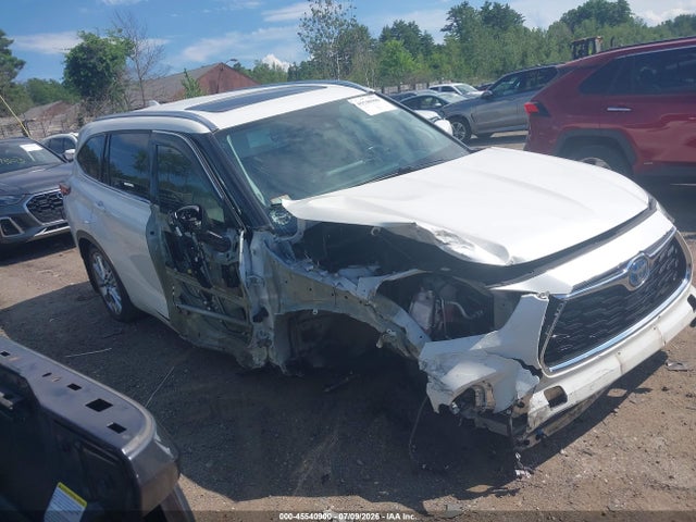 5TDDBRCH1MS520289 Toyota Highlander Hybrid Limited