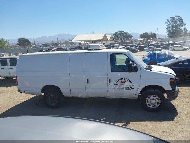 1FTSS3EL6EDA09325 Ford E-350 Super Duty Commercial