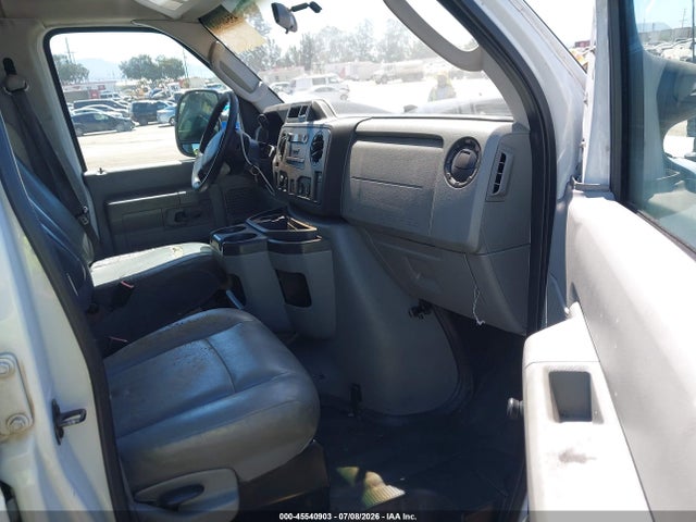 1FTSS3EL6EDA09325 Ford E-350 Super Duty Commercial