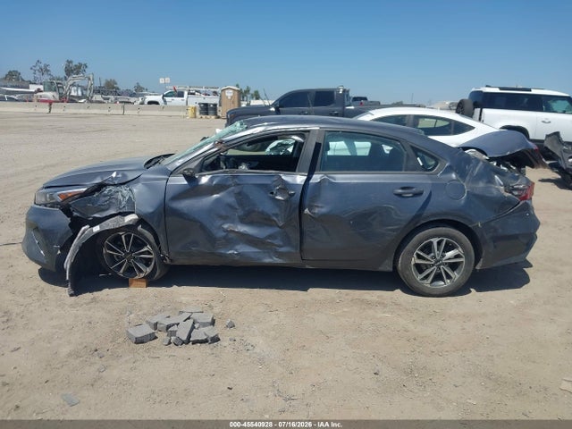 2023 Kia Forte Lxs მანქანა იყიდება აუქციონზე, vin: 3KPF24AD5PE512237, აუქციონის ნომერი: 45540928