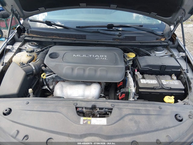 45540979 :رقم المزاد ، 1C3CCCCB4FN603309 vin ، 2015 Chrysler 200 C مزاد بيع