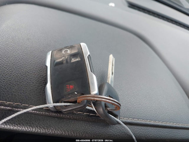 3GCUKSEC9EG552318 Chevrolet Silverado 1500 Ltz
