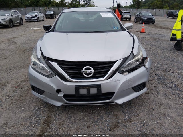 Продаж на аукціоні авто 2018 Nissan Altima 2.5 S, vin: 1N4AL3AP4JC225553, номер лоту: 45541041