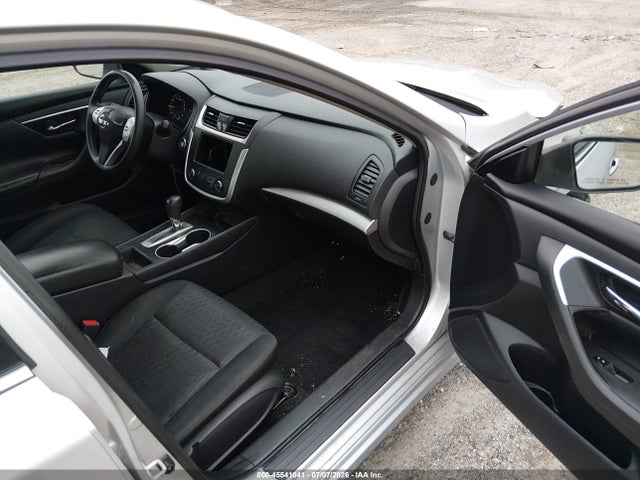 Продаж на аукціоні авто 2018 Nissan Altima 2.5 S, vin: 1N4AL3AP4JC225553, номер лоту: 45541041