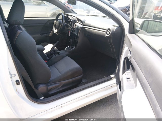 Scion TC 2014 JTKJF5C7XE3072976 Image 5