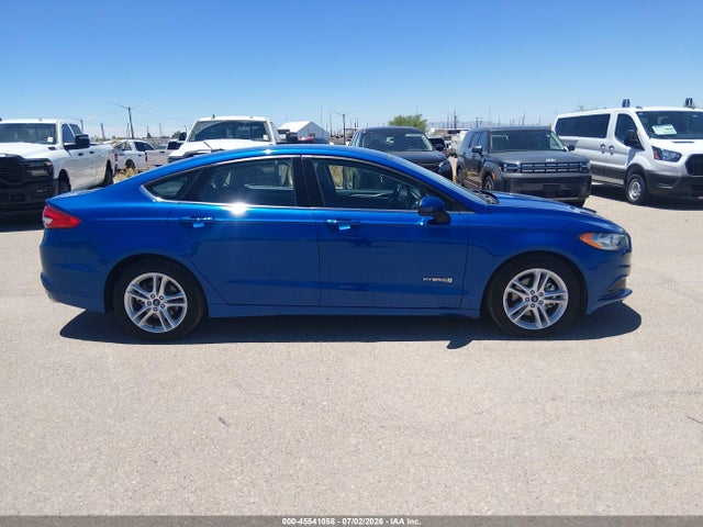 3FA6P0UU1JR122070 Ford Fusion Hybrid S
