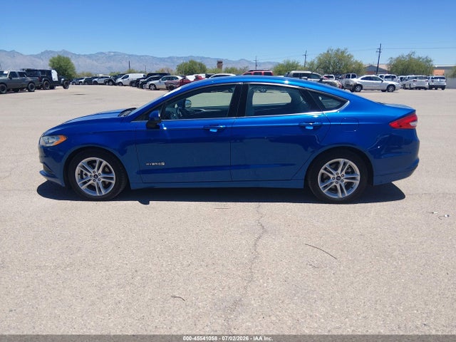 3FA6P0UU1JR122070 Ford Fusion Hybrid S