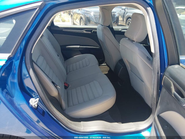 3FA6P0UU1JR122070 Ford Fusion Hybrid S