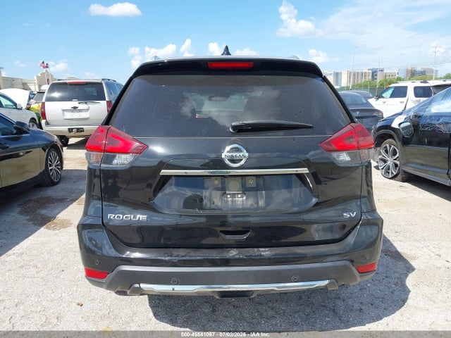 45541067 :رقم المزاد ، JN8AT2MT8LW006114 vin ، 2020 Nissan Rogue Sv Fwd مزاد بيع