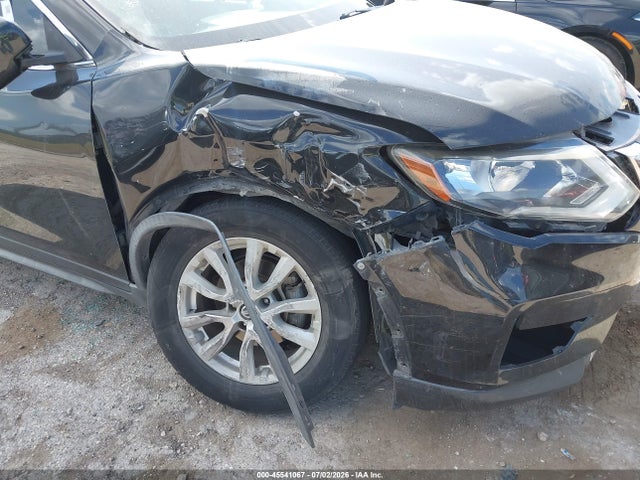 45541067 :رقم المزاد ، JN8AT2MT8LW006114 vin ، 2020 Nissan Rogue Sv Fwd مزاد بيع