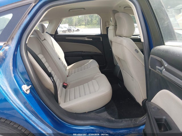 3FA6P0UU6JR122307 Ford Fusion Hybrid S