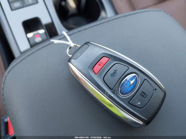 Aukcja sprzedaży 2026 Subaru Outback Touring Xt, vin: JF2BURJD0TY532925, numer aukcji: 45541105