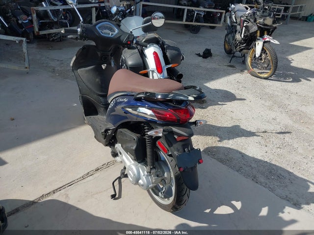 2023 Piaggio Liberty 50/50 S/50 Baci Perugina მანქანა იყიდება აუქციონზე, vin: ZAPC546B4P7002901, აუქციონის ნომერი: 45541118