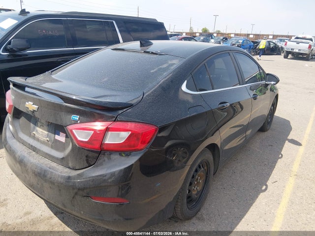 1G1BG5SE8J7180873 Chevrolet Cruze Lt Manual