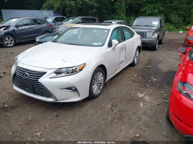 45541162 :رقم المزاد ، 58ABK1GG5GU026371 vin ، 2016 Lexus Es 350 مزاد بيع