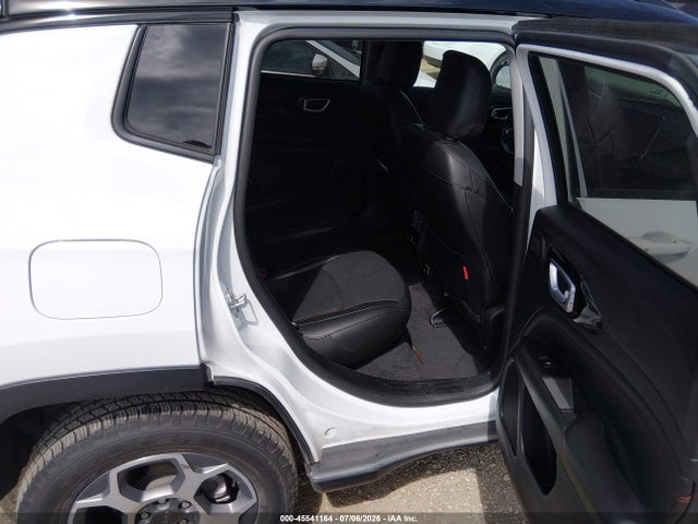 2022 Jeep Compass Trailhawk 4x4 მანქანა იყიდება აუქციონზე, vin: 3C4NJDDB3NT203609, აუქციონის ნომერი: 45541164