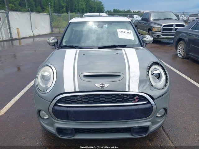 45541167 :رقم المزاد ، WMWXU3C56G2D28002 vin ، 2016 Mini Hardtop Cooper S مزاد بيع