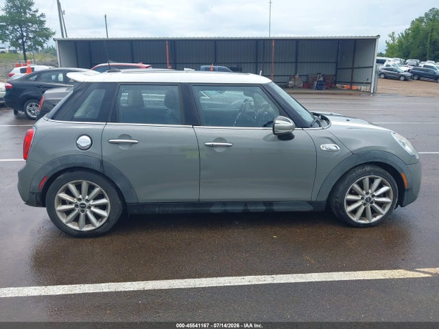 45541167 :رقم المزاد ، WMWXU3C56G2D28002 vin ، 2016 Mini Hardtop Cooper S مزاد بيع
