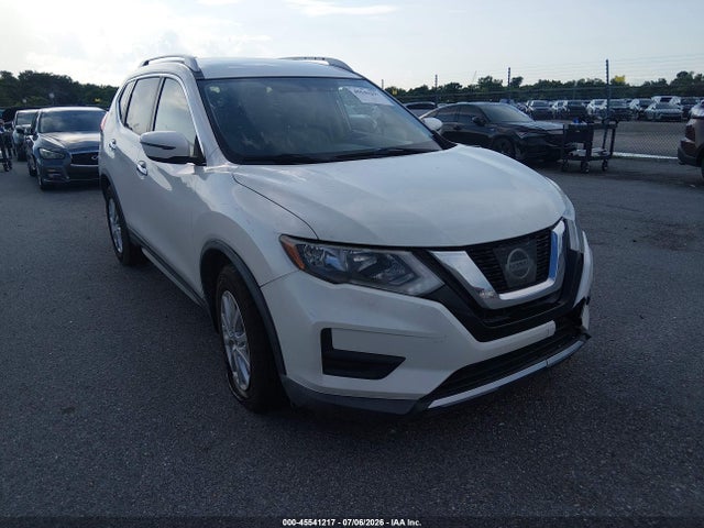 Nissan ROGUE SV 2017 KNMAT2MT9HP585787 Image 1