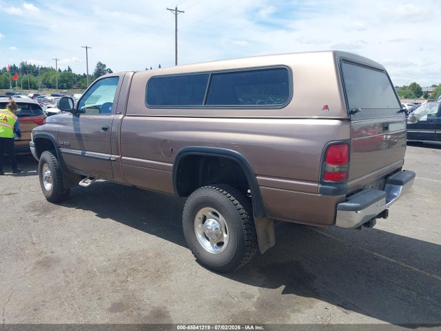 45541219 :رقم المزاد ، 3B7KF26621M505356 vin ، 2001 Dodge Ram 2500 St مزاد بيع