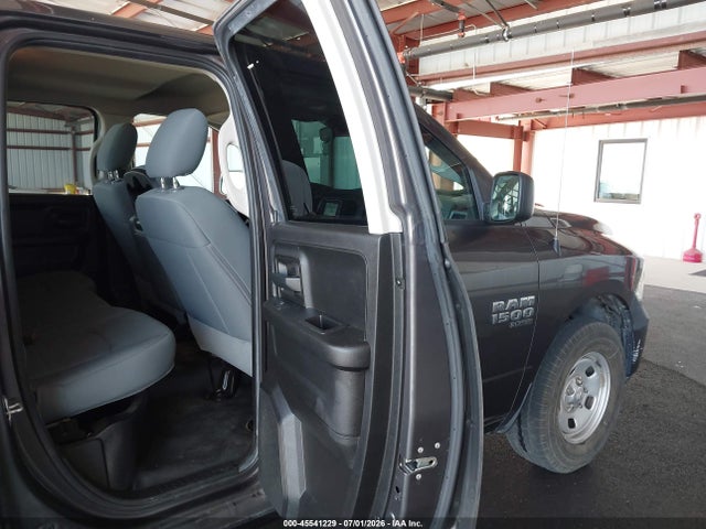 1C6RR6FG6KS666542 RAM 1500 Classic Tradesman 4x2 6&#039;4 Box