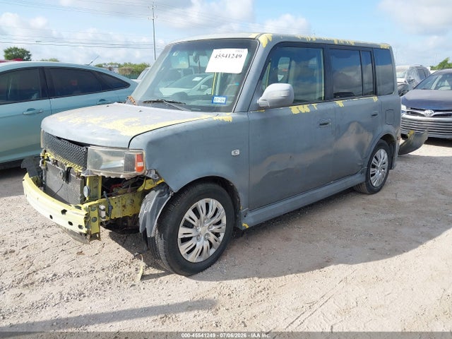 45541249 :رقم المزاد ، JTLKT324054016995 vin ، 2005 Scion Xb مزاد بيع