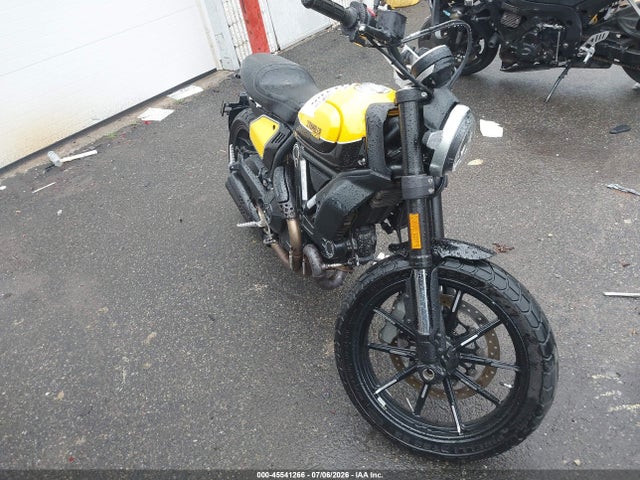 Auction sale of the 2019 Ducati Scrambler Desert Sled, vin: ML0KAFPM0KT015567, lot number: 45541266