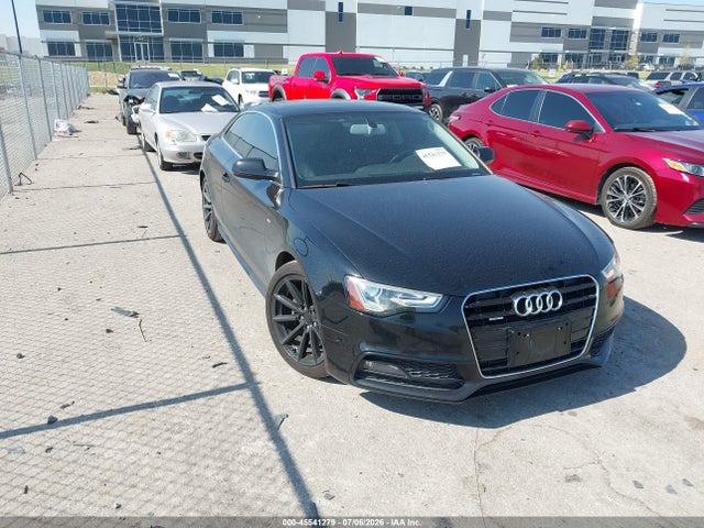 2015 Audi A5 2.0t Premium მანქანა იყიდება აუქციონზე, vin: WAUMFAFR5FA050050, აუქციონის ნომერი: 45541279