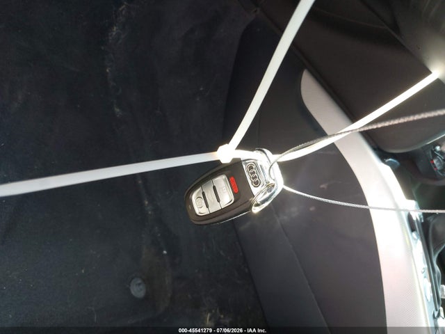 2015 Audi A5 2.0t Premium მანქანა იყიდება აუქციონზე, vin: WAUMFAFR5FA050050, აუქციონის ნომერი: 45541279