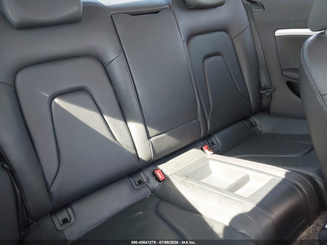 2015 Audi A5 2.0t Premium მანქანა იყიდება აუქციონზე, vin: WAUMFAFR5FA050050, აუქციონის ნომერი: 45541279