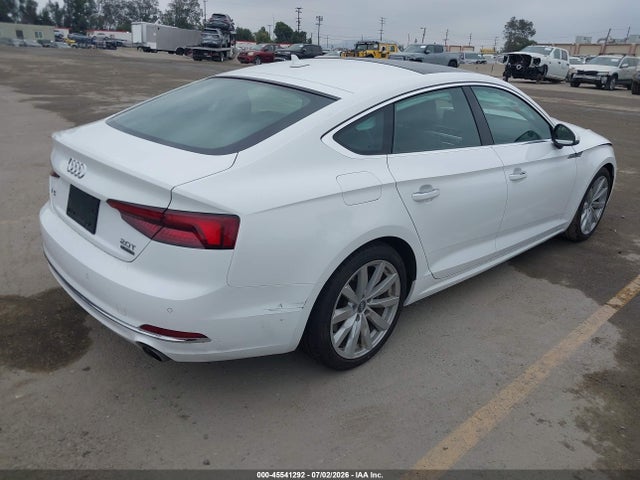 Audi A5 2.0t Premium 2018 WAUBNCF59JA132665 Image 4