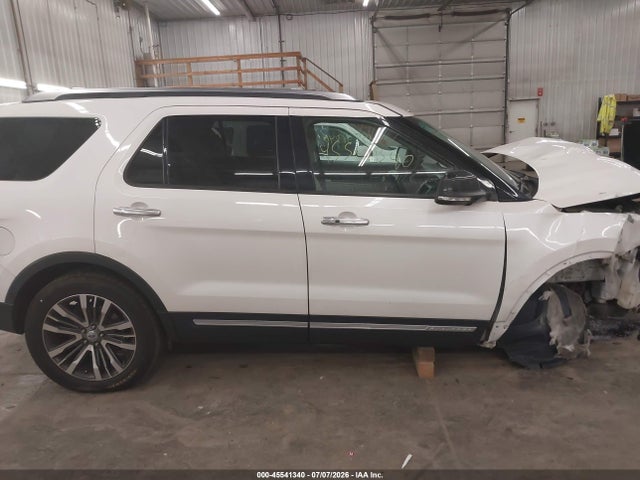 Продажа на аукционе авто 2016 Ford Explorer Platinum, vin: 1FM5K8HT6GGC86947, номер лота: 45541340