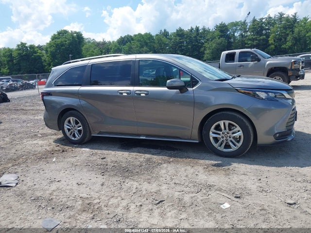 2026 Toyota Sienna Xle მანქანა იყიდება აუქციონზე, vin: 5TDYSKFC3TS244396, აუქციონის ნომერი: 45541343
