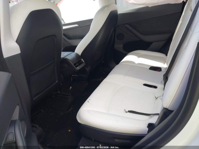 Auction sale of the 2022 Tesla Model Y Long Range Dual Motor All-wheel Drive, vin: 7SAYGAEE7NF530194, lot number: 45541358