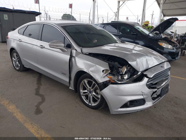 2015 3FA6P0SU1FR245278 главное изображение