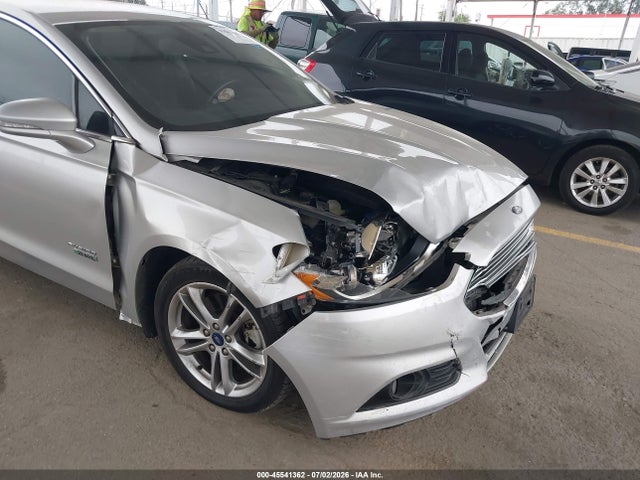 Ford Fusion Energi Titanium 2015 3FA6P0SU1FR245278 Image 6