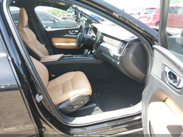 Продаж на аукціоні авто 2019 Volvo Xc60 T6 Momentum, vin: YV4A22RK3K1343748, номер лоту: 45541376