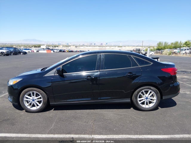 Ford FOCUS SE 2018 1FADP3FE0JL241192 Image 14
