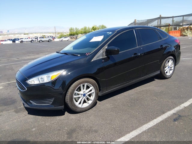 Ford FOCUS SE 2018 1FADP3FE0JL241192 Image 2