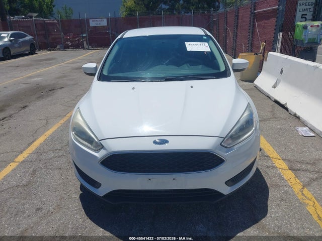 Ford FOCUS SE 2018 1FADP3K25JL328968 Image 12