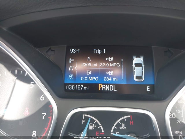 Ford FOCUS SE 2018 1FADP3K25JL328968 Image 15