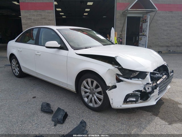 2014 Audi A4 2.0t Premium მანქანა იყიდება აუქციონზე, vin: WAUBFAFL2EN017842, აუქციონის ნომერი: 45541425
