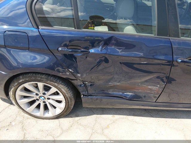 45541461 :رقم المزاد ، WBAPH5C53BA446486 vin ، 2011 Bmw 328i مزاد بيع