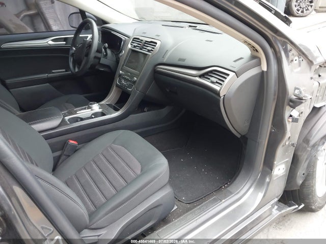 3FA6P0HD3LR220241 Ford FUSION SE
