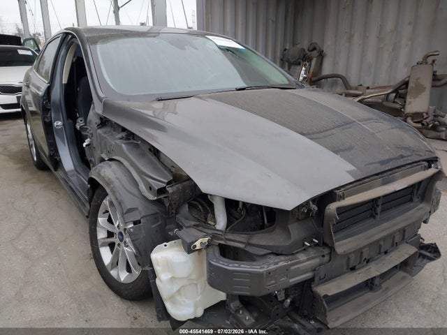 3FA6P0HD3LR220241 Ford FUSION SE