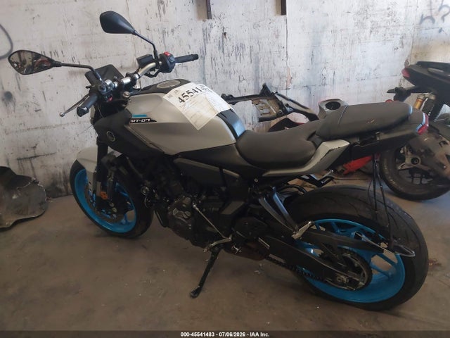 Yamaha Mtn690 C 2025 JYARM48Y9SA000410 Image 13