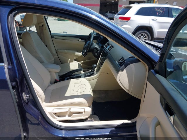 Aukcja sprzedaży 2015 Volkswagen Passat 2.0l Tdi Se, vin: 1VWBV7A38FC003857, numer aukcji: 45541507